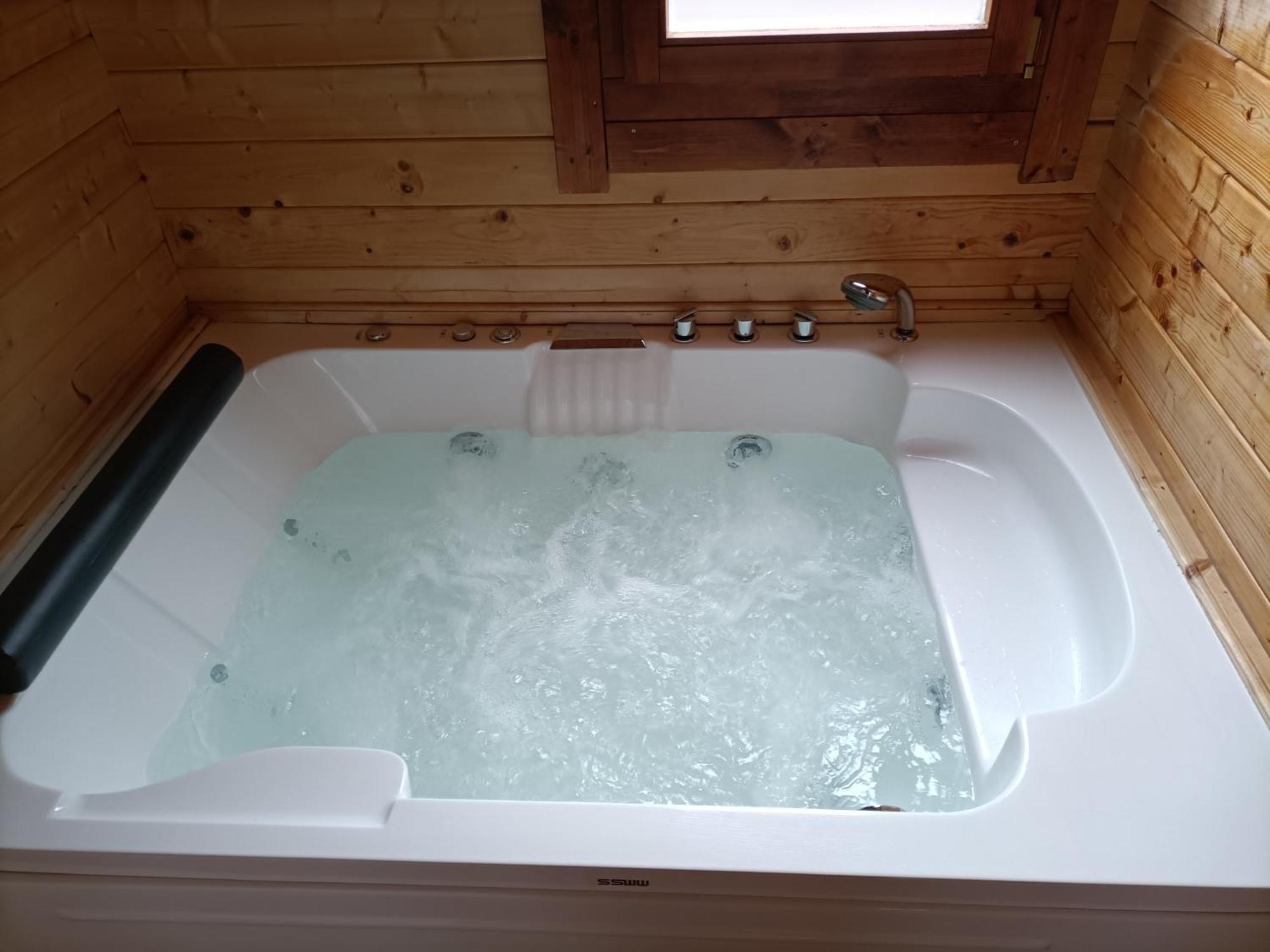 La Dehesilla De Toledo Escapada Romantica Jacuzzi Sillon Tantrico Cobisa Екстериор снимка